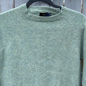 J. Crew 100% Lambs Wool Sweater Women's Medium M/L Mint Green Long Sleeve
